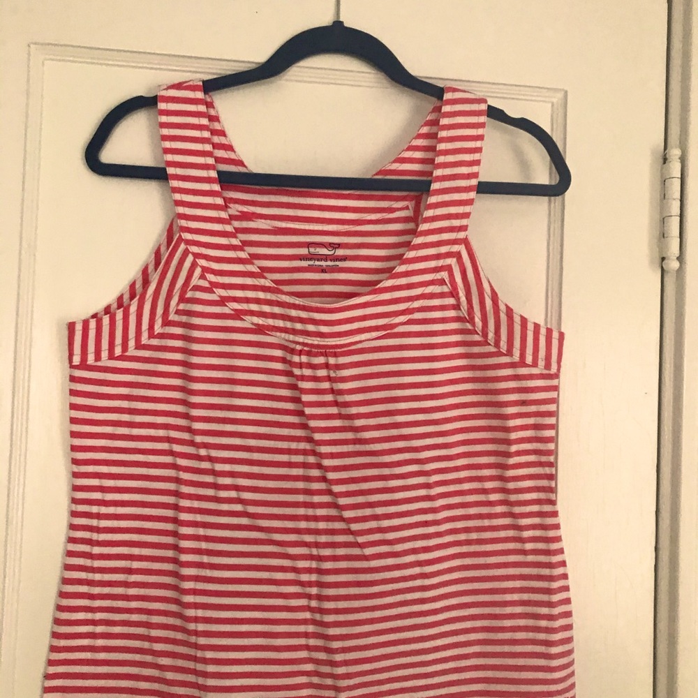 Vineyard Vines sleeveless top